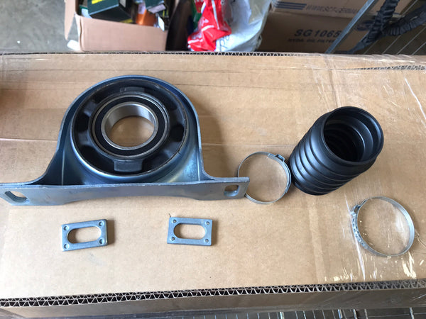 FOR MERCEDES SPRINTER VW CRAFTER FRONT PROPSHAFT CENTER BEARING + BOOT KIT 47MM