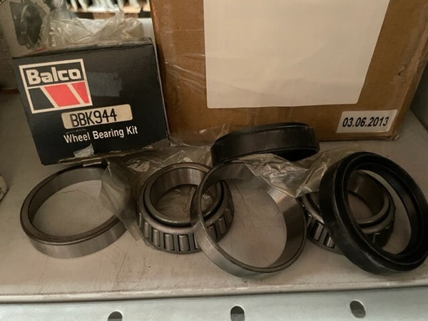 FOR COLT LANCERC11 C12 C3 C14 CORDIA GALANT E31  FRONT WHEEL BEARING KIT BBK944