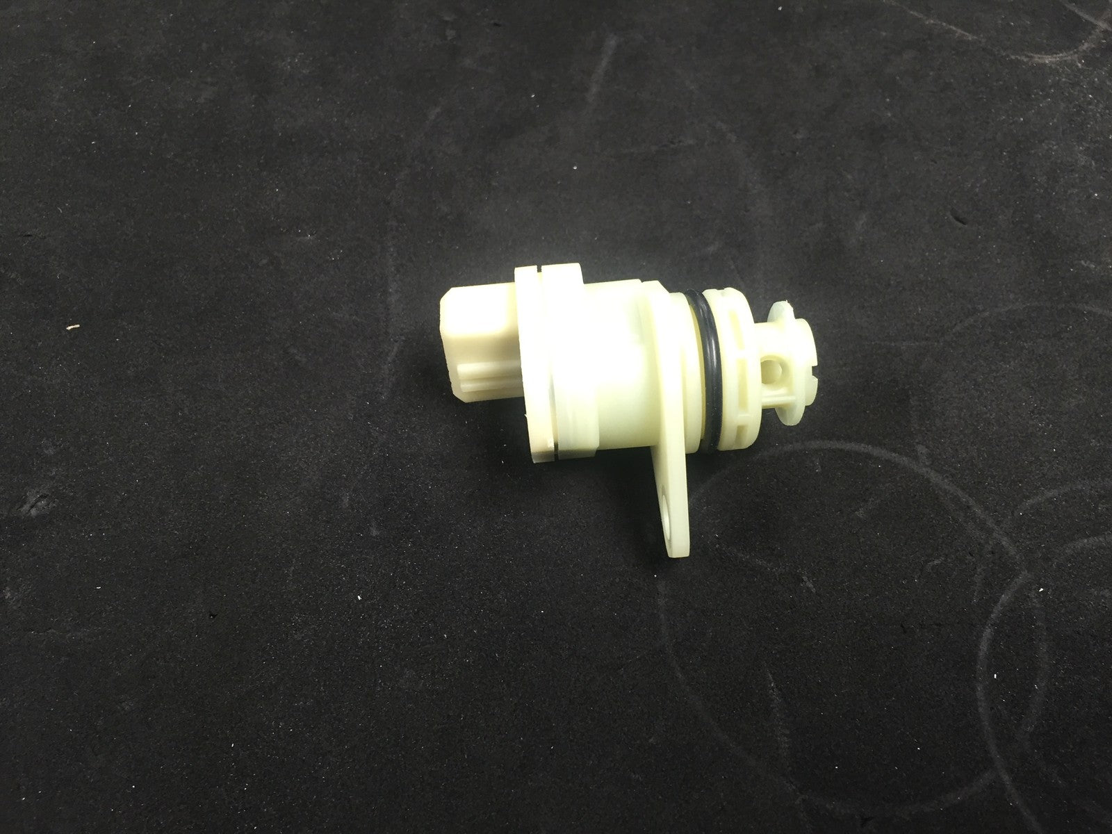 RPM Vehicle Speed Sensor VSS Citreon C2 C3 Dispatch Berlingo Expert Partner Saxo
