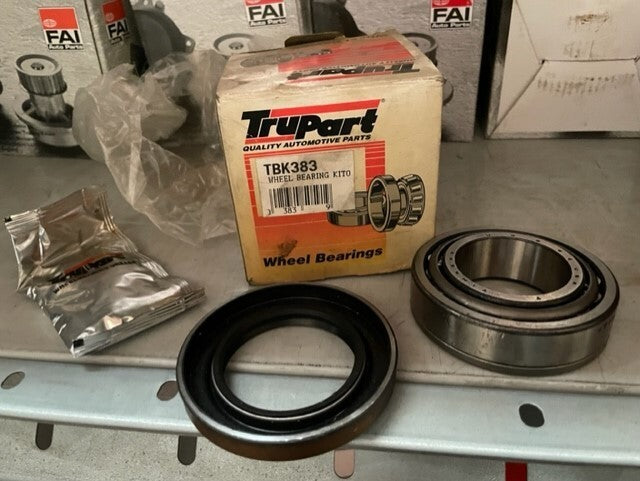 RENAULT TRAFIC RWD 1981- 1993 REAR WHEEL BEARING KIT  OE BRT924