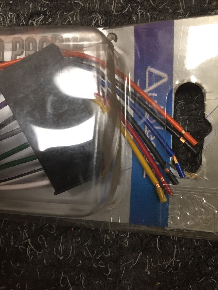 FOR FORD OEM RADIO CASSETTES WITH OUT WIRNG 7 PIN 