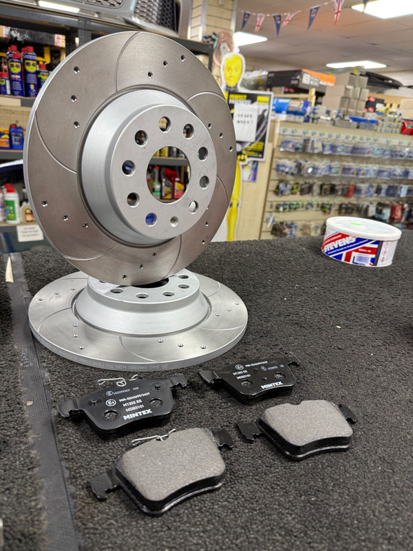 FOR KODIAQ VRS TDI DSG MK BRAKE DISC DRILLED GROOVED MINTEX BRAKE PAD FRONT REAR