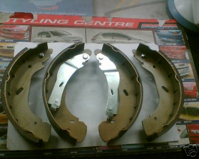 FORD TRANSIT 2.4 2.5 FRONT WHEEL DRIVE 2000-2013 REAR BRAKE SHOES REAR  
