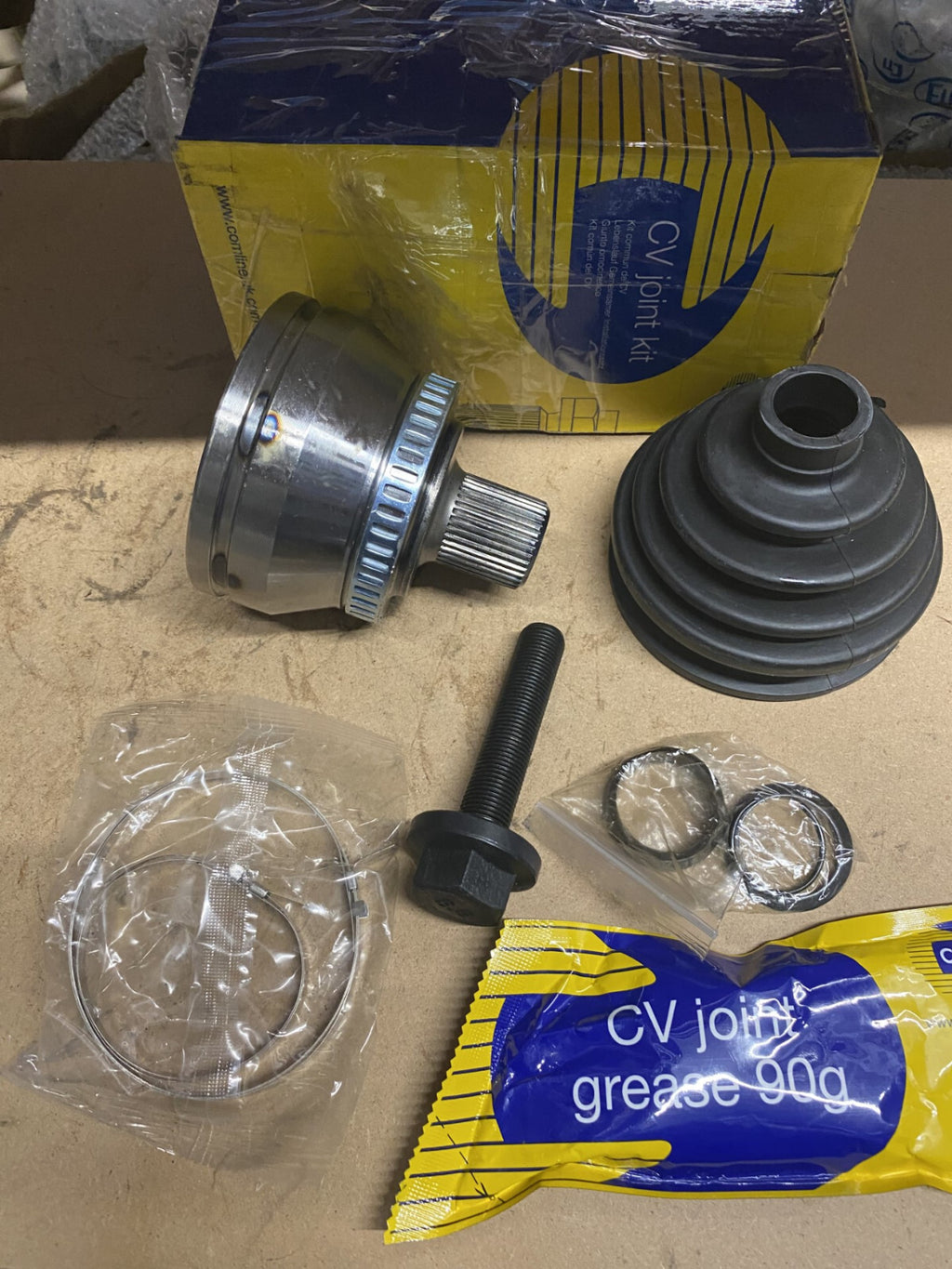 AUDI 80 A6 S6 A4 S4 ALLROAD PASSAT B5 B6 C5  COUPE CV JOINT KIT OUTER  +ABS RING