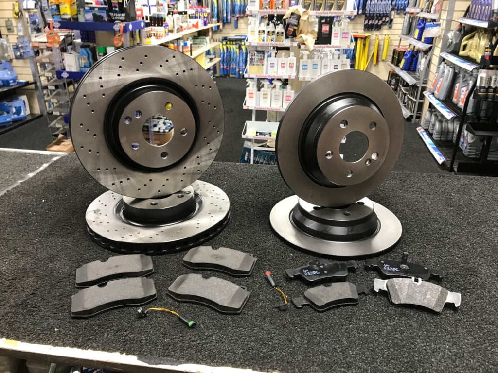 MERCEDES 320 FRONT REAR BRAKE DISC DRILLED PAD+ WIRE SENSOR FULL SET