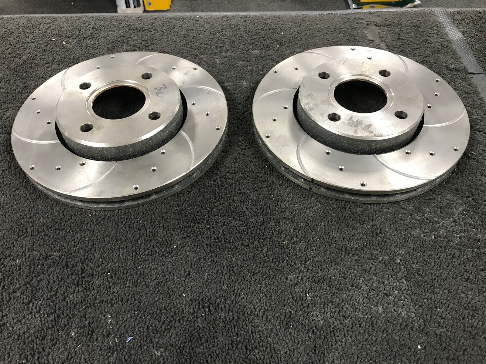 FORD ESCORT XR3I 130PS RS2000 DRILLED GROOVED BRAKE DISC