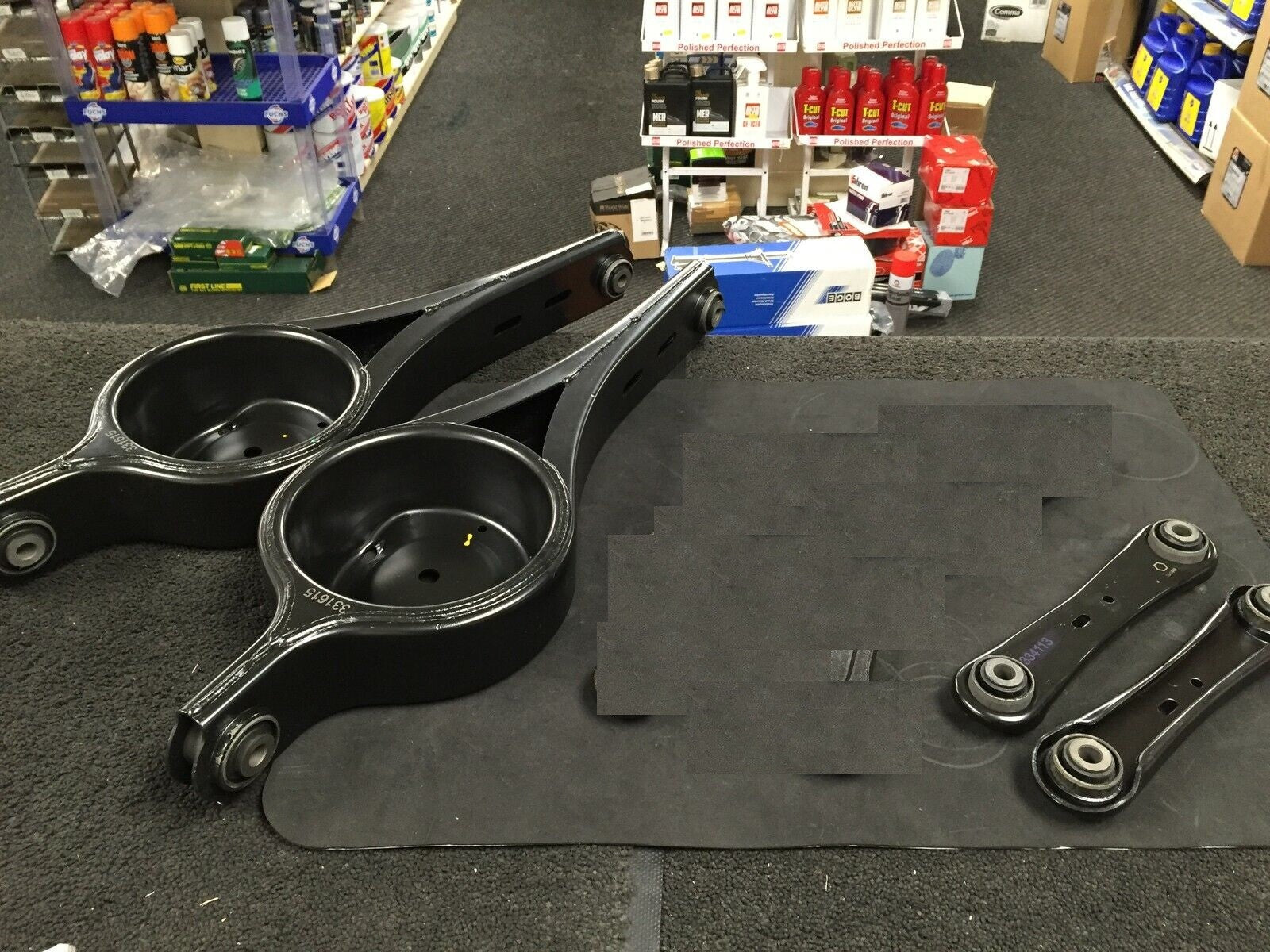 FORD GALAXY S-MAX MONDEO MK4 ESTATE REAR LOWER ARM REAR SEMI TRAILING ARM