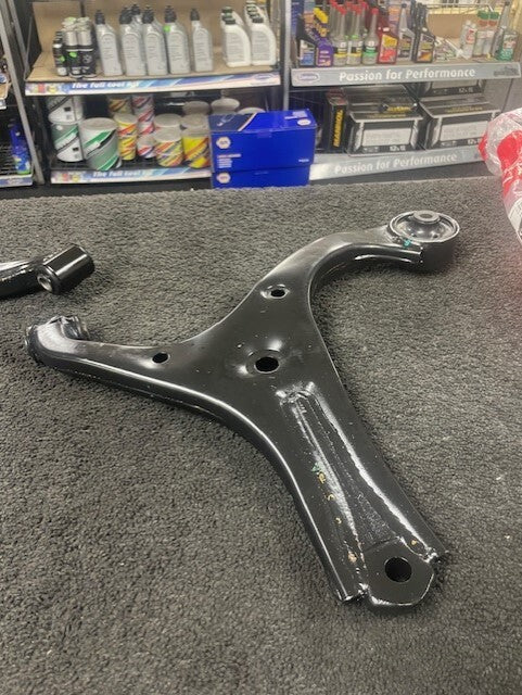 HYUNDAI ACCENT 1.4 1.5 2 FRONT LOWER SUSPENSION WISHBONE ARMS + BALL JOINTS
