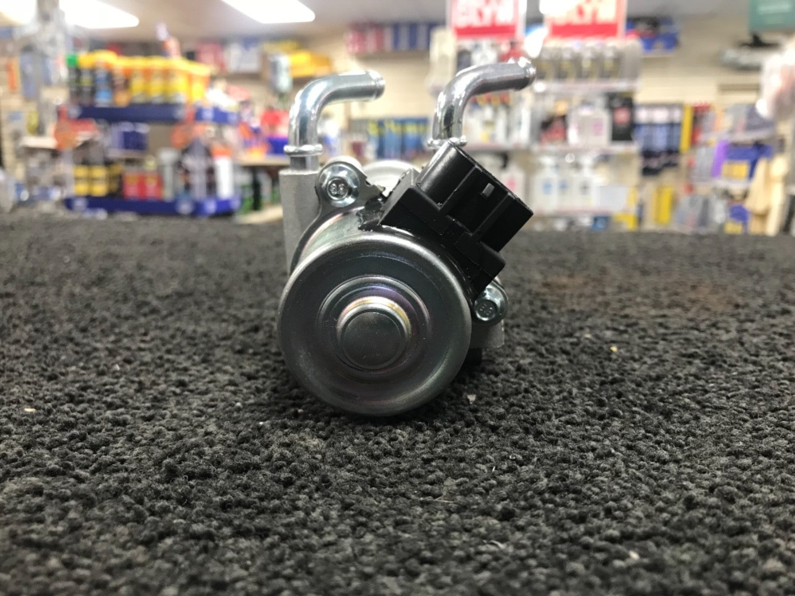 FOR TOYOTA 2.0 D4D RAV4 PREVIA AVENSIS VERSO OE QUALITY EGR VALVE 