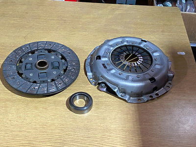 GENUINE ASCO AISIN CLUTCH KIT FOR CLASSIC TOYOTA CELICA 2.0 RA61  1982-85