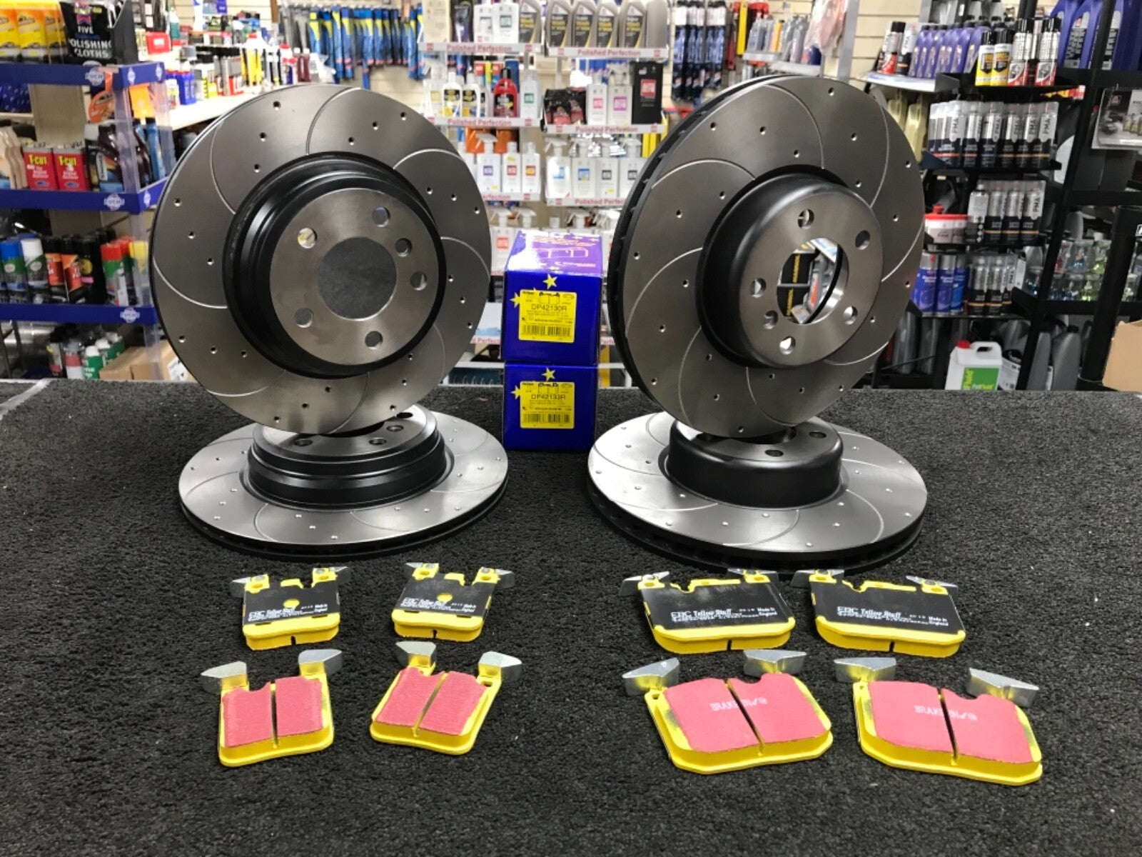BMW 435D 435i F36 DRILLED GROOVED BRAKE DISC EBC BRAKE PAD FRONT REAR 370+345