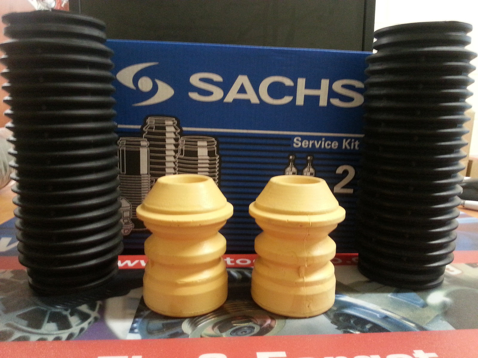 BMW X5 E53 2000 - 2007 REAR SACHS SHOCK ABSORBER PROTECTION KIT 