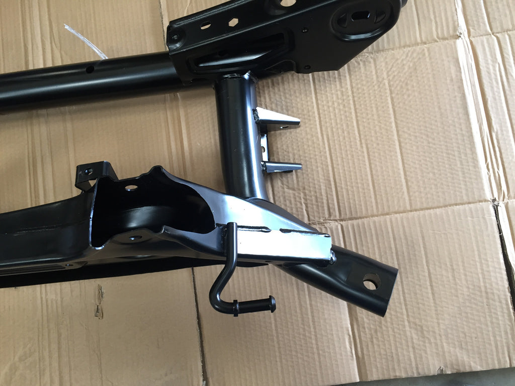 REAR CROSSMEMBER FOR DODGE FOR CALIBER JEEP PATRIOT JEEP COMPASS 2007-2012  NEW