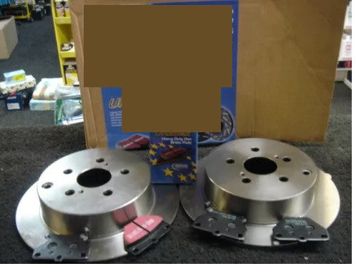 FOR TOYOTA CELICA VVTI ZZT231  REAR BRAKE DISCS REAR BRAKE PADS