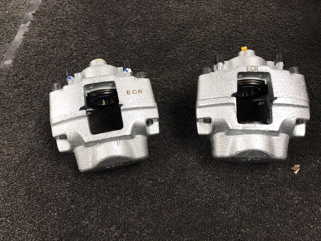 CLASSIC VW BEETLE 1302 1302S 1300 1969-1974 2 FRONT BRAKE CALIPERS LH RH SIDE