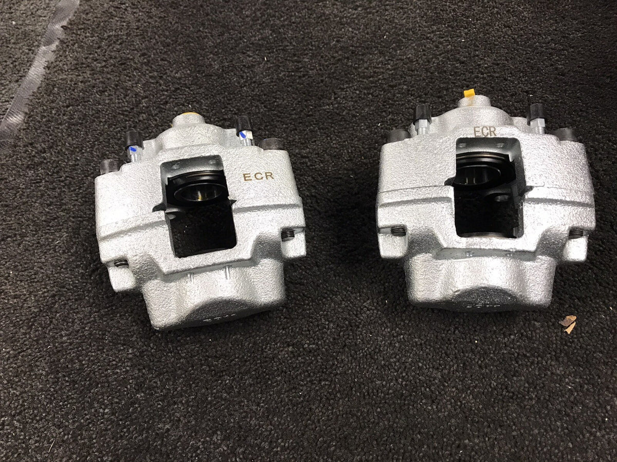 CLASSIC VW BEETLE 1302 1302S 1300 1969-1974 2 FRONT BRAKE CALIPERS LH RH SIDE