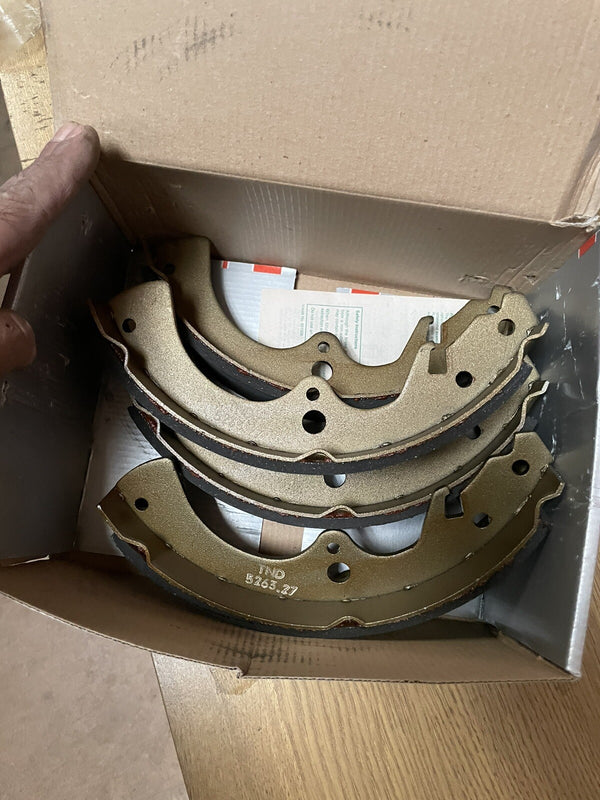 FOR KIA SPORTAGE 2.0 JA 1994-2004 MAZDA B1800  REAR DRUM BRAKE SHOES NEW