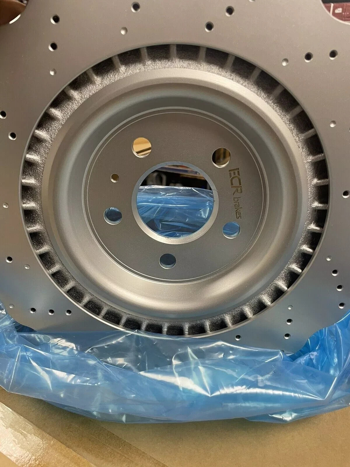 FOR AUDI RS6 AVANT QUATTRO 2013-2018 REAR AXLE  WAVEY DRILLED BRAKE DISC 356mm