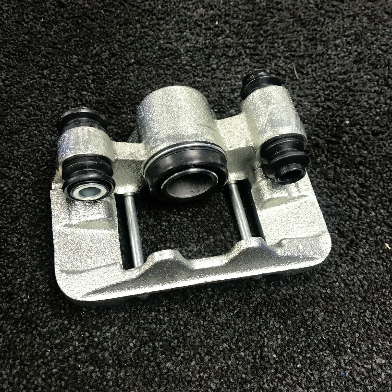 REAR LEFT NS BRAKE CALIPER + PIN KIT FOR TOYOTA CELICA 1.8VVTI 1999-07