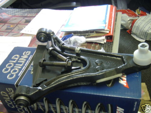 VOLVO 850 2.0 T5 2.5 LOWER WISHBONE SUSPENSION ARM KIT LEFT HAND SIDE 