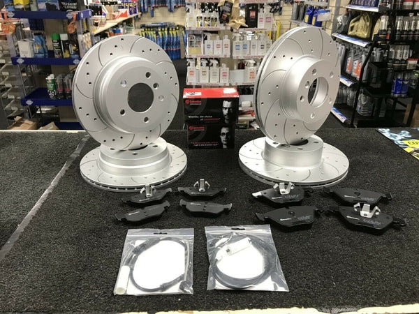 BMW 320d se E90  BRAKE DISC DRILLED GROOVED BREMBO PADS FRONT REAR 330/ 300mm