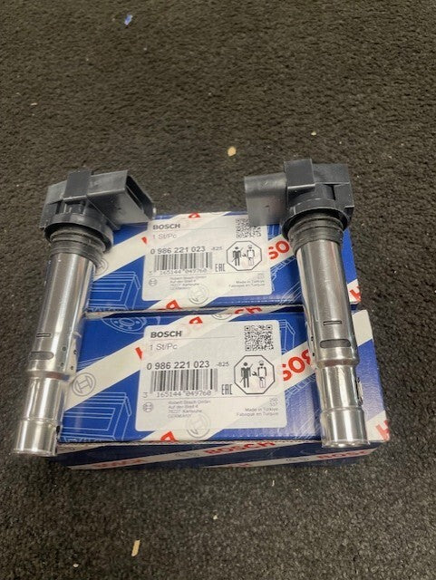 2 GENUINE BOSCH COIL PACK LEON TOLEDO FABIA OCTAVIA GOLF MK4 MK5 MK6  1.2 1.4