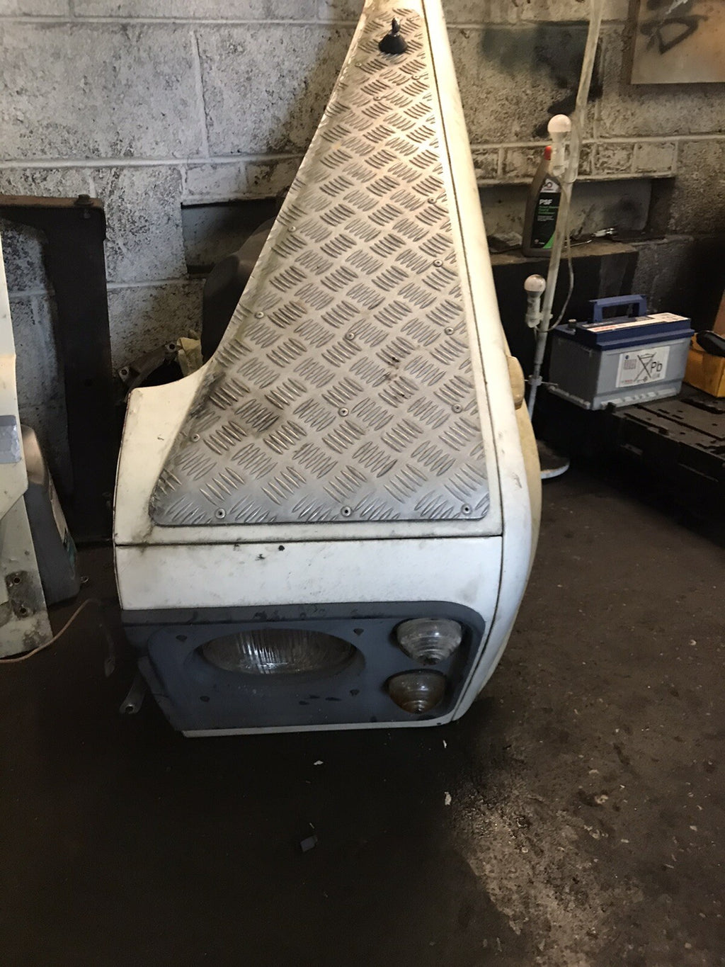 LAND ROVER DEFENDER 90 110 200 300tdi  NS LEFT SIDE WING PASSENGER SIDE COMPLETE