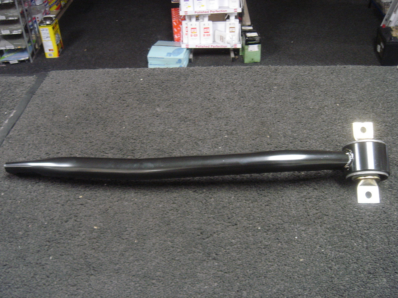ALFA ROMEO GT 147 156 REAR LOWER SUSPENSION TRAILING ARM RH OS DRIVER SIDE