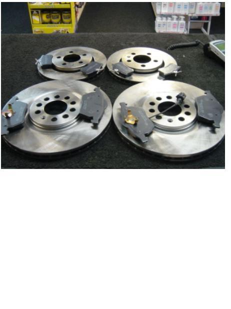 VW PASSAT B6 1.9 2.0 2005-10 BRAKE DISC BRAKE PAD FRONT REAR BRAKE SET