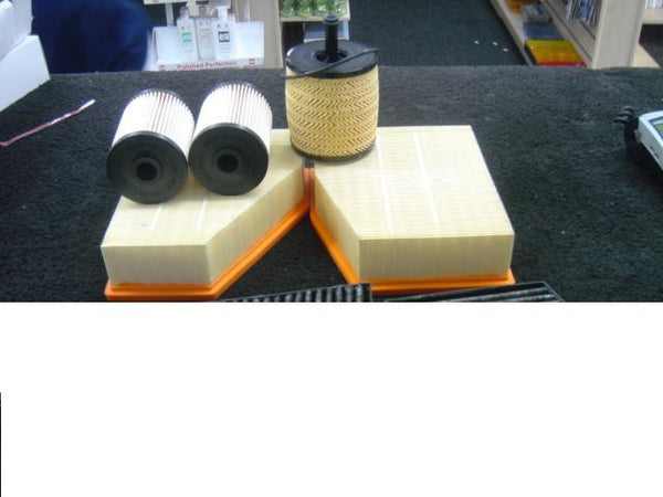 VW PHAETON V10 5.0TDI 4MOTION OIL FILTER AIR FILTER FUEL FILTER SERVICE KIT 
