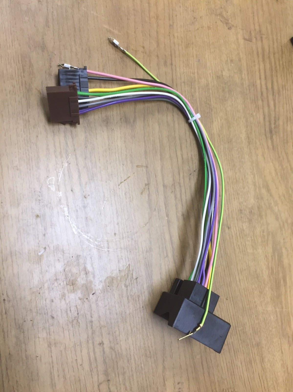 ISO WIRING HARNESS ADAPTOR FOR VW GOLF MK5 / TOURAN  2002 ONWORDS