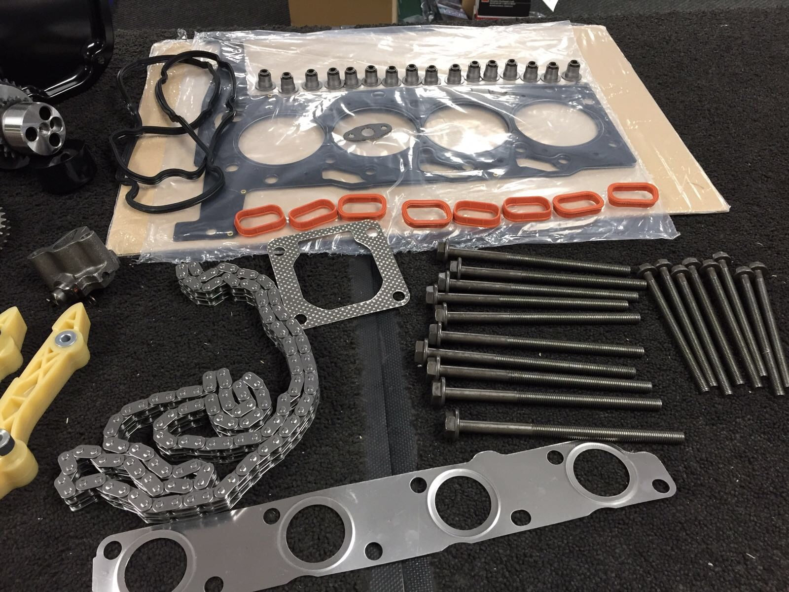 FORD MONDEO MK3 2.0TDi 2.2TDCi TIMING CHAIN KIT HEAD GASKET SET BOLT