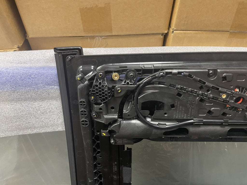 AUDI Q2 2017 ON SLIDING SUNFROOF WEBASTO FRAME APERTURE 81A877045A GENUINE