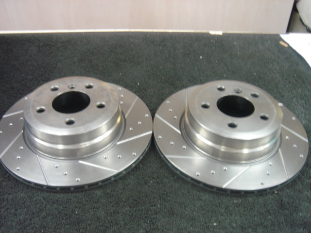 BMW X5 3.0D xDRIVE 2006 ON  DRILLED GROOVED BRAKE DISCS  REAR BRAKE DISC