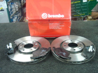 PEUGEOT 307 207 308 3008 C4 DS4 DS5 HDI VTI BREMBO BRAKE DISC & PAD 302MM