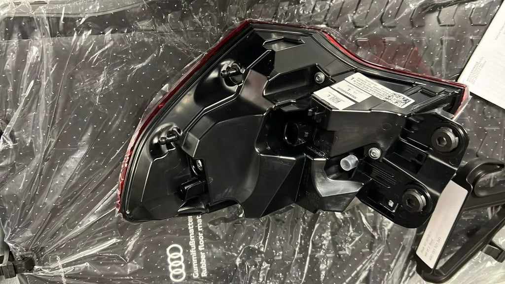 AUDI Q3 2019ON NS LH REAR LED TAIL LIGHT 83A945091B GENUINE NEW