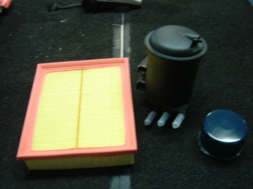 RENAULT LAGUNA 1.9DCI  01> OIL AIR FUEL FILTERS