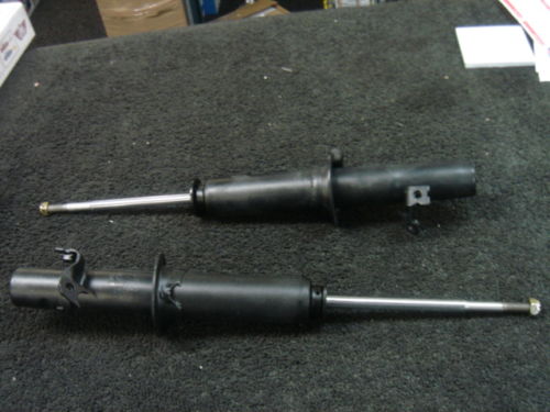 FOR HONDA CIVIC 1.8 16V VTI 97-01 FRONT SHOCK ABSORBERS X 2