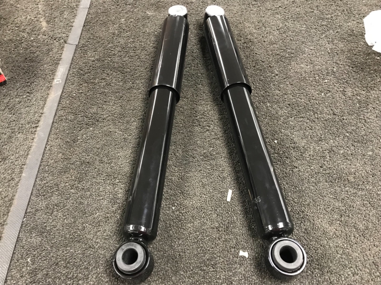2  REAR SHOCK ABSORBER FOR FIAT  500 0.9 1.2 1.3 1.4 INC CONVERTIBLE PAIR LH RH