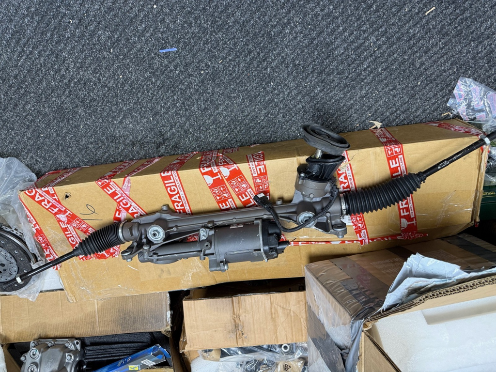 NEW GENUINE GOLF R MK7 7.5 GTD GTi  ELECTRIC POWER STEERING RACK BROKEN PLUG