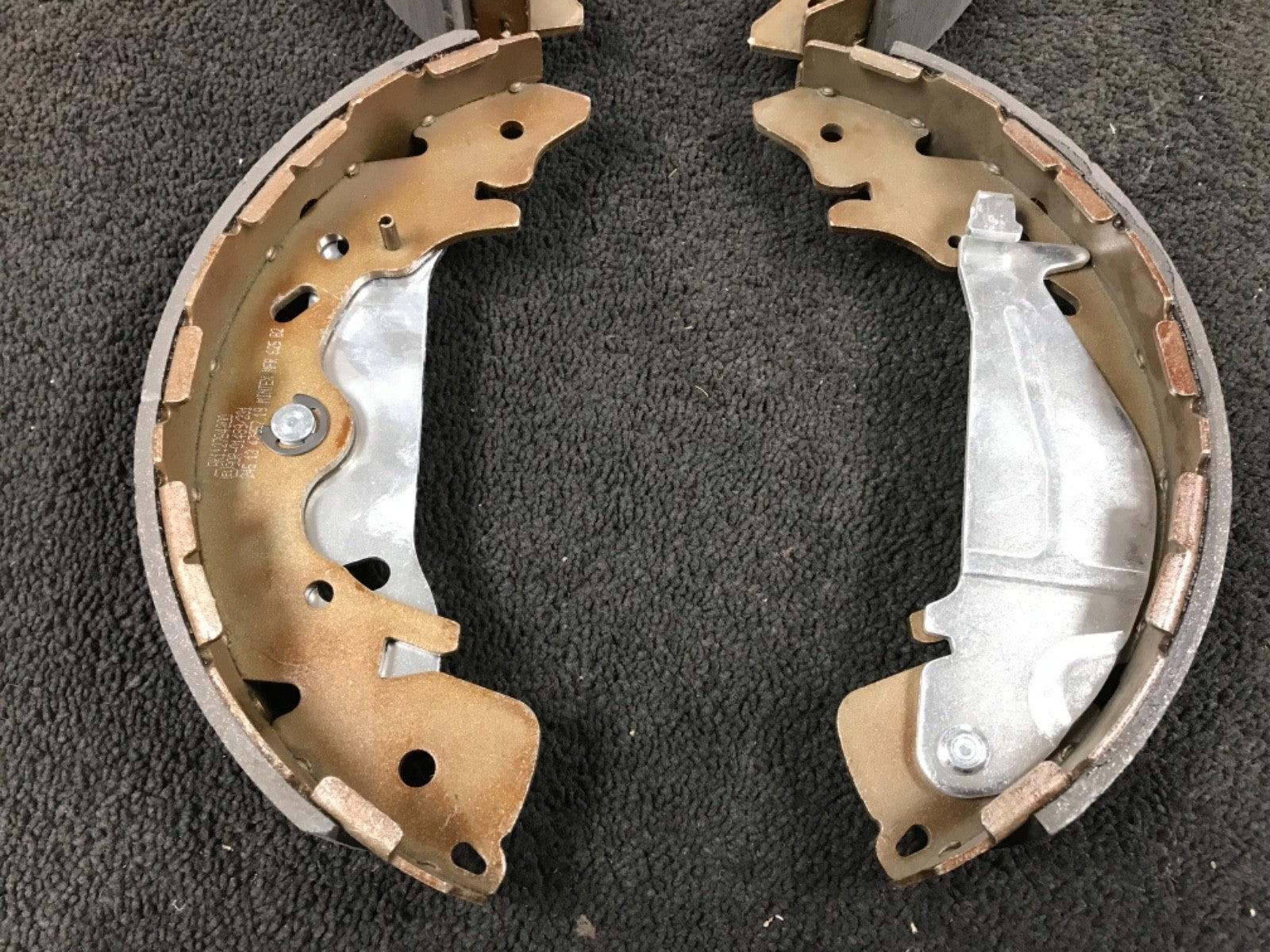  FOR KIA SEDONA 2.9 MK2  295X54MM  REAR BRAKE SHOES FULL SET NEW 