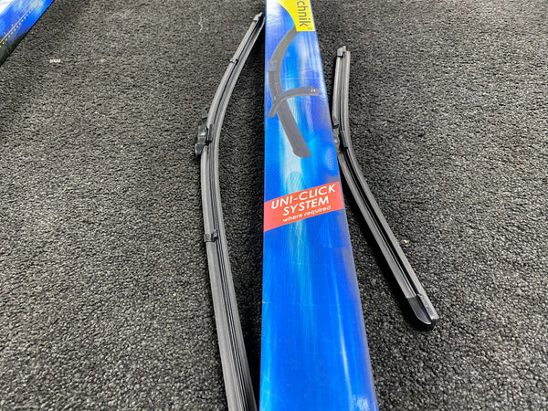 FOR FIAT BRAVO HYUNDAI I30 KIA CEE'D FRONT 18" 24" WIPER BLADES WT416