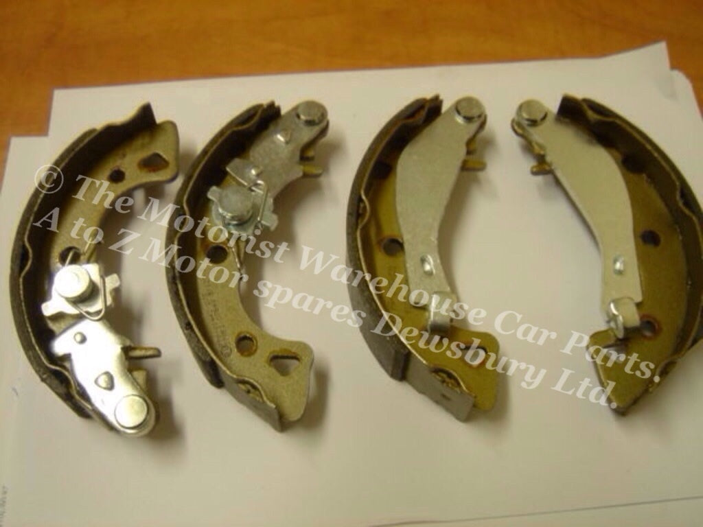 SAXO PEUGEOT 106 BRAKE SHOES REAR + ADJUSTER 3 WHEEL STUD MODEL