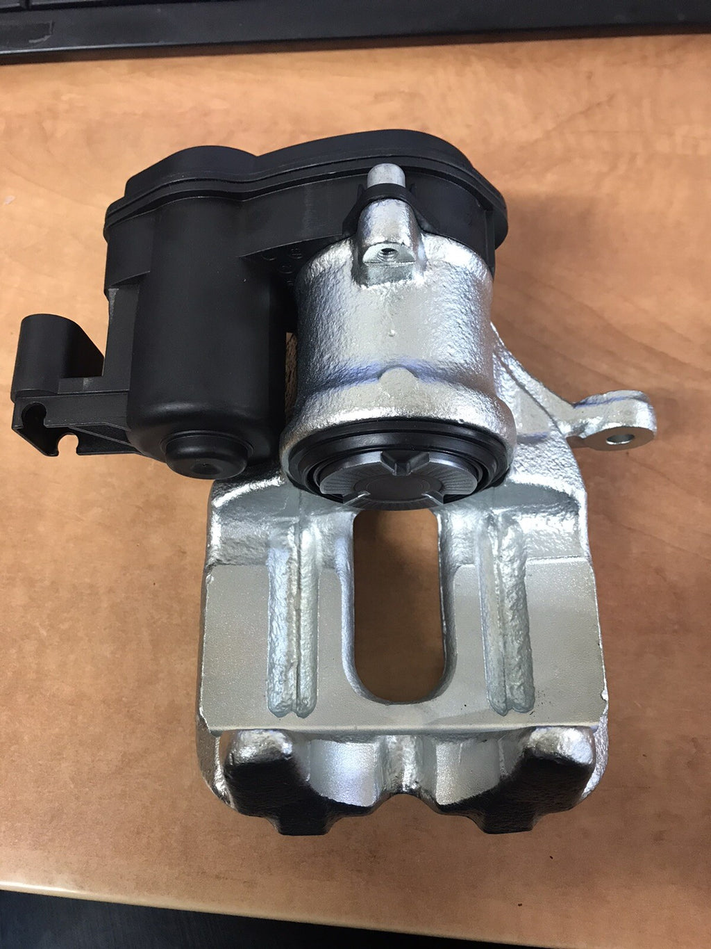REAR LH NS BRAKE CALIPER GENUINE BMW 5 SERIES F10 F11 6 SERIES F12 F13 F06 OE