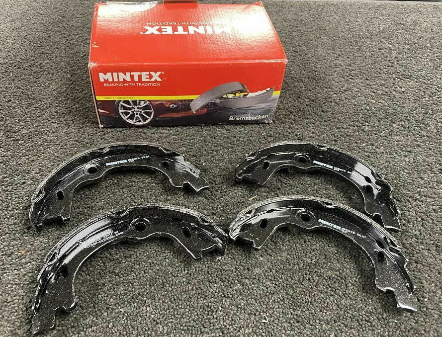 FIT FOR KIA CARENS 1.6 1.8 2.0 REAR MINTEX BRAKE SHOES  SET OF 4 