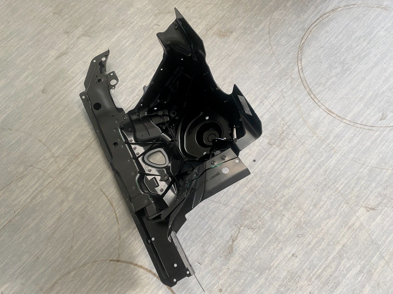 AUDI A6 RS6 A7 RS7 2011-2018 FRONT SUSPENSION STRUT HOUSING DOME RH OS 4G0805140
