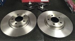MAZDA 3 2.3 2003-2009  FRONT  BRAKE DISCS & MINTEX PADS  