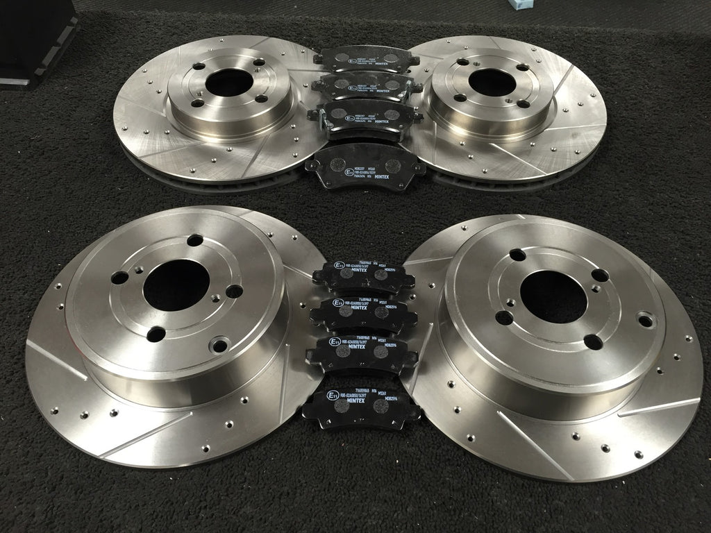 FIT FOR TOYOTA IQ YARIZ DRILLED GROOVED BRAKE DISCS BRAKE PADS FRONT REAR