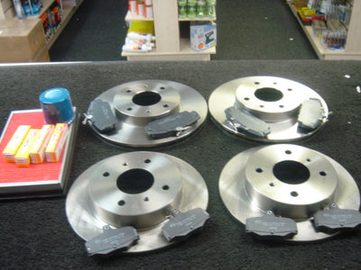 FOR NISSAN ALMERA 2000-2006 1.5 1.8 2.0 FRONT REAR DISC BRAKE PADS SERVICE KIT