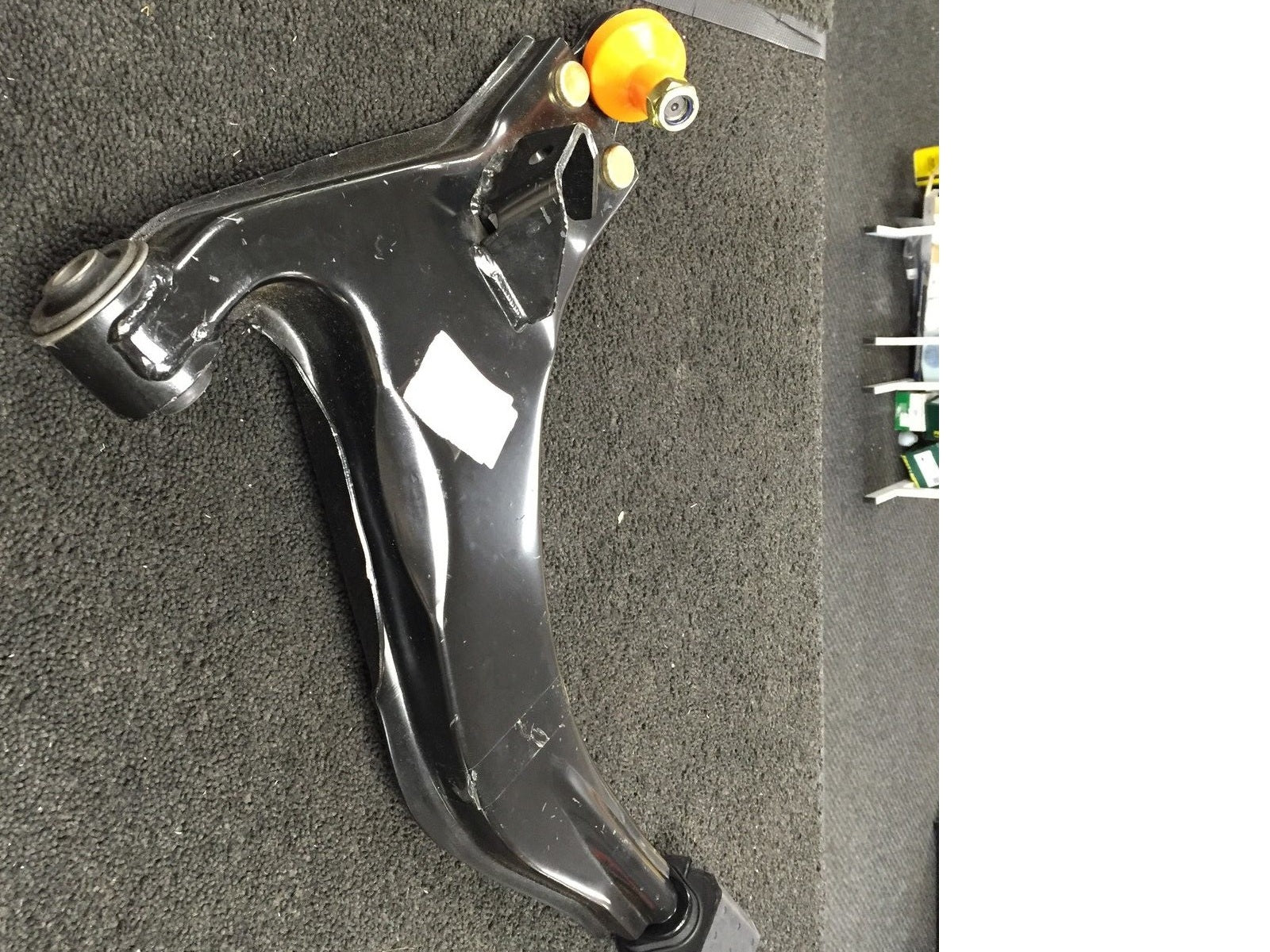 LOWER WISHBONE ARM NS LH FOR NISSAN LARGO IMPORT 2.0 2.4 W30 KBC23 VW30 KVC23 